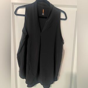 NWT Lucy Transcend Sleeveless Top- Black, Size L
